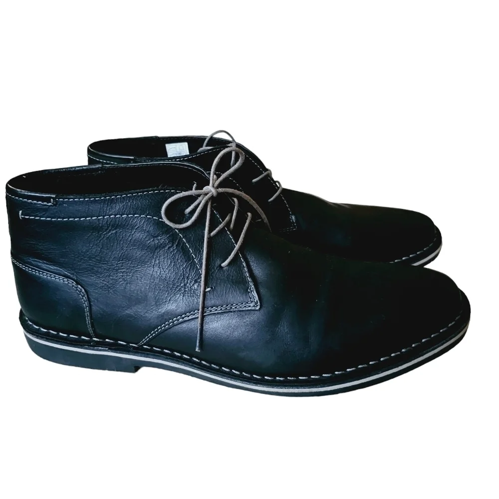 Sharp Steve Madden Black Chucka Boots